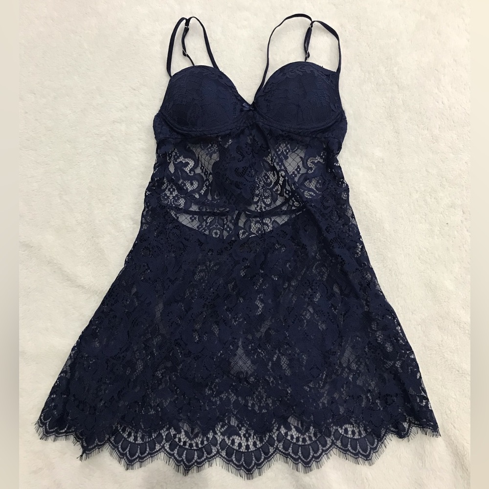 SEDUCTIVEWEAR Blue Lingerie size Medium New without Tag